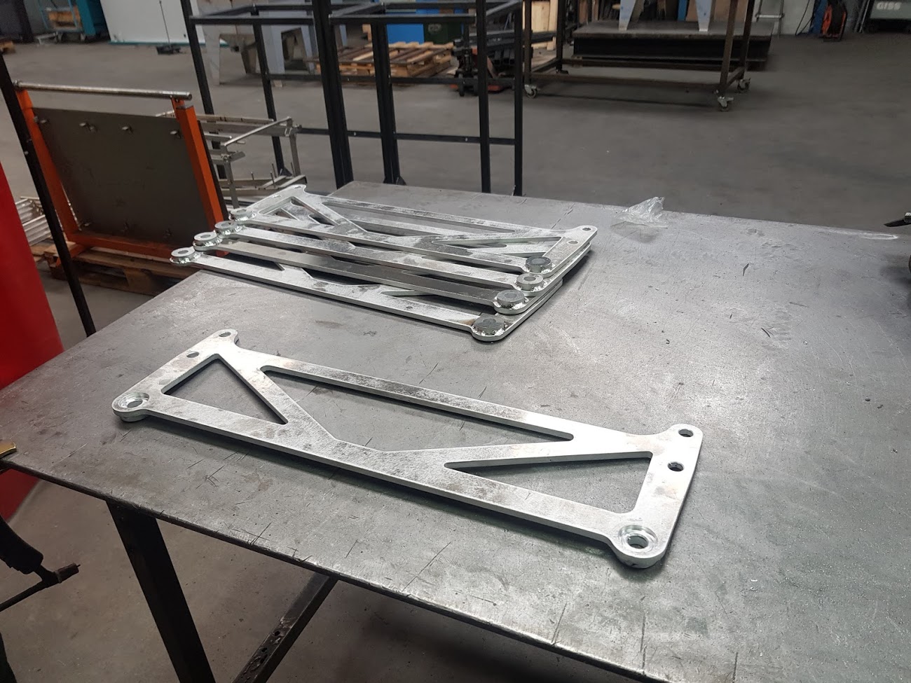 Renfort inférieur AV Mégane 2/3RS aluminium